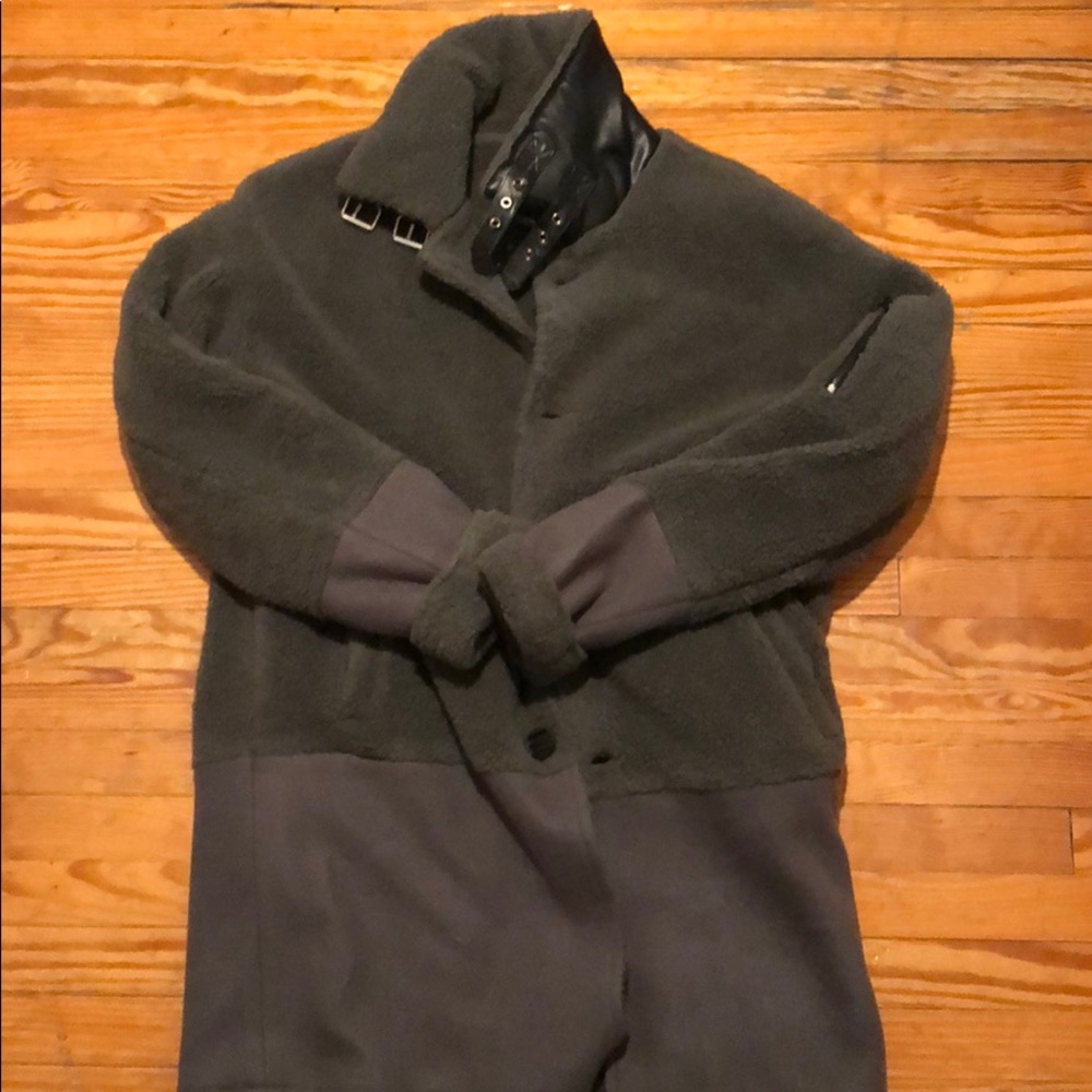 Sherpa Jacket - L